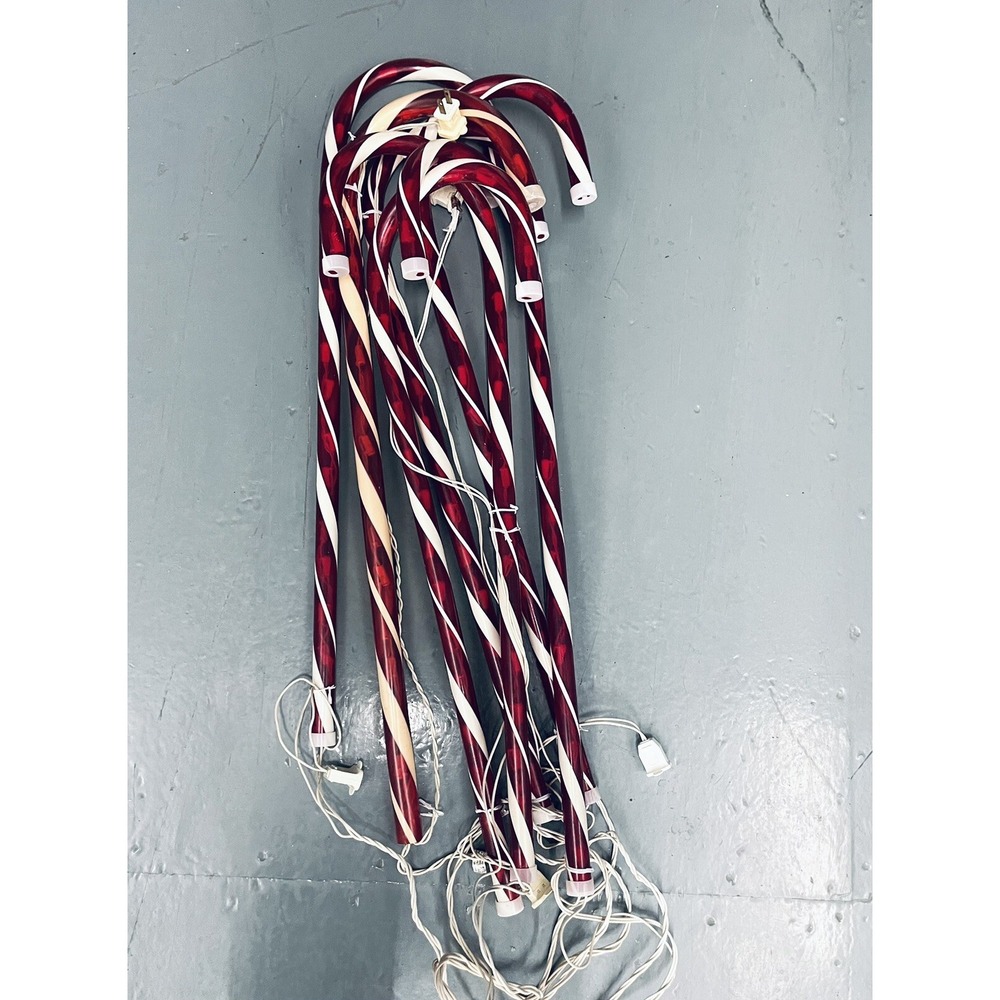 VINTAGE LOT‎ OF 6 LARGE PLASTIC OUTDOOR CANDY CANES 28" CHRISTMAS YARD DECOR